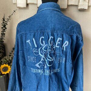 Vintage Disney Winnie the Pooh Tigger Embroidered Chambray Button Down S